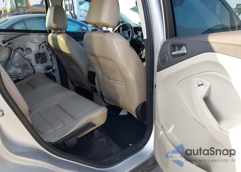 2017 Ford Escape Se из США, поврежденный, VIN 1FMCU0GD3HUD93230